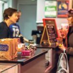 【無料体験レッスン】39歳女性、ドイツ人がたくさん来るお店勤務！とっつきやすいドイツ語の本